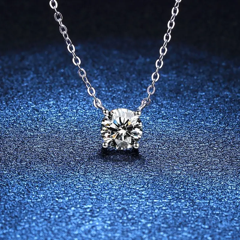 

1 carat necklace female s925 sterling silver Mosang stone luxury four claw plated pt950 Mosang diamond clavicle chain Luxury