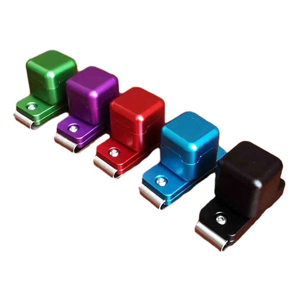 

1pcs Billiard Accessories 63*24*8mm Aluminum Pool Cue Chalk-Holder Magnetic Snooker Billiard Cue Chalk Carrier Case
