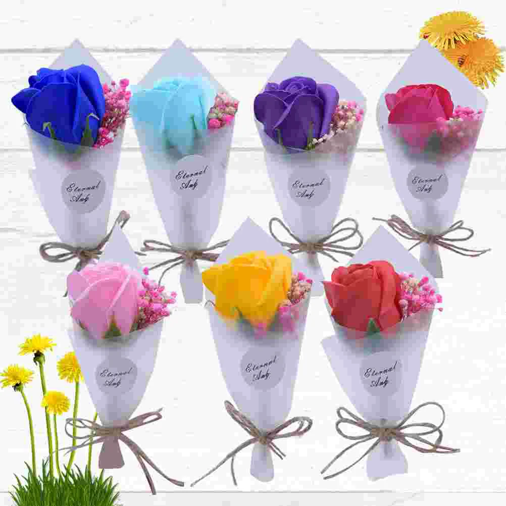 

7pcs Mini Flowers Bouquet Romantic Valentine Day Gift for Madam