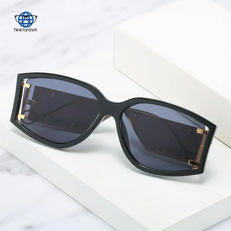 

Teenyoun New Luxury Brand Trend Punk Wood Nail Side Lens UV400 Same Big Frame Sunglasses Sun Glasses