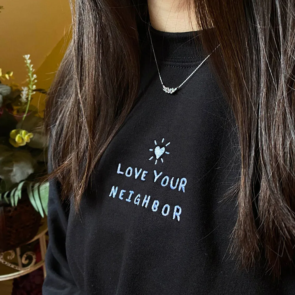 

Женская толстовка с вышивкой надписью Love Your Neighbor, Повседневная Толстая хлопковая Толстая теплая кофта, Свободный пуловер в винтажном стиле на осень