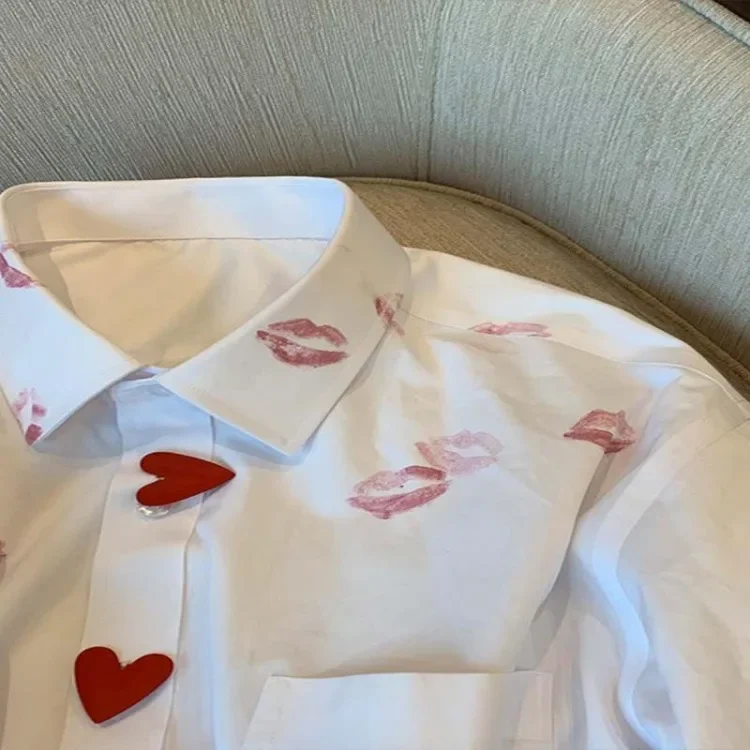 Простые белые рубашки с принтом губ женские весенне-осенние новые универсальные