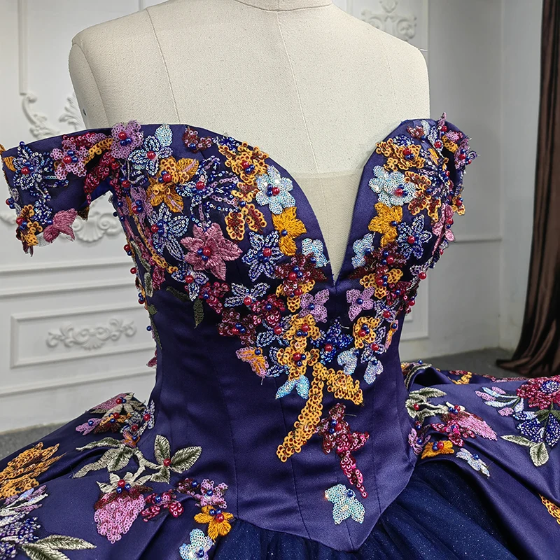 Рисунок 5 - Quinceanera/бальное платье с кристаллами;