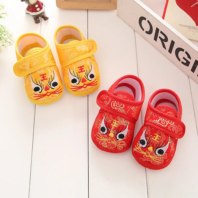 

Baby Shoes Chinese Traditional Tiger Head Shoes Non-slip Toddler Shoes