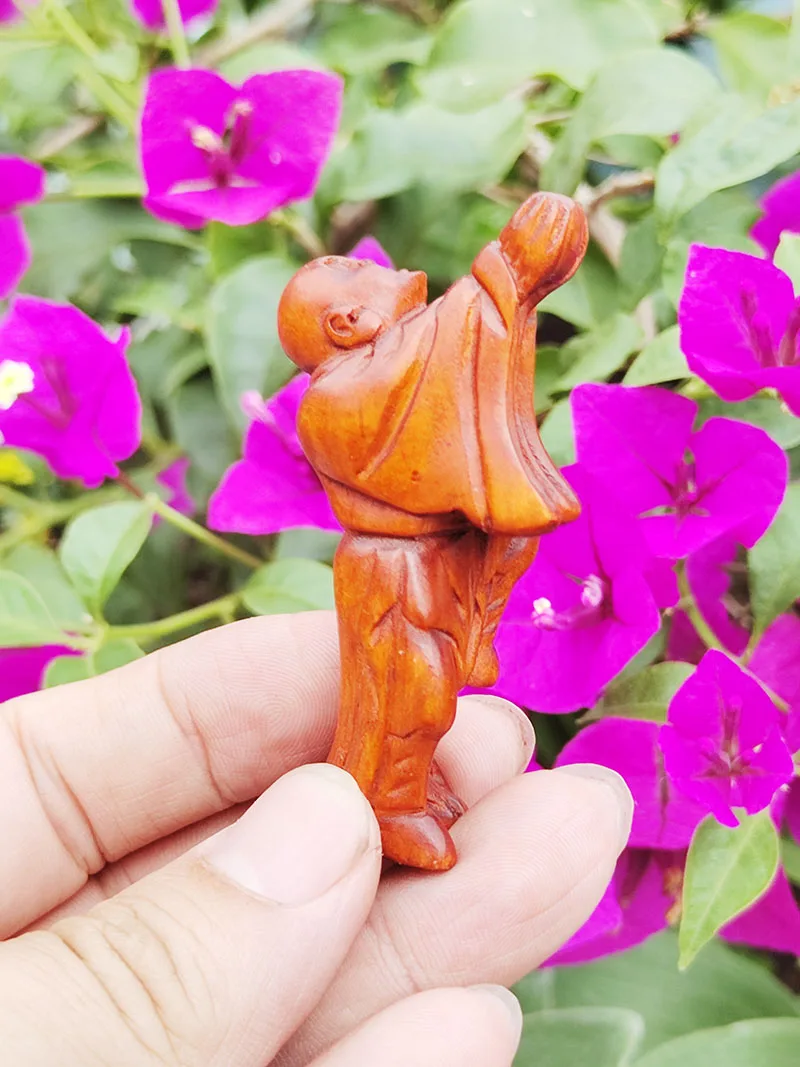 

Y8956 - 2" Hand Carved Boxwood Netsuke : Kung Fu Monk Kanaka the Great