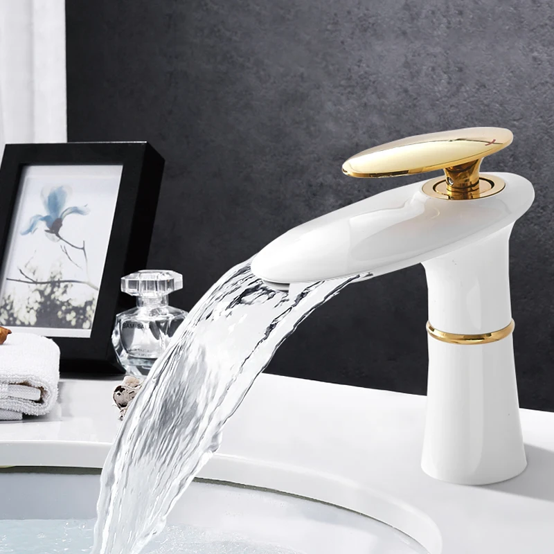 

Смеситель для раковины, роскошный кран для ванной комнаты с водопадом, одно отверстие, крепление на раковину