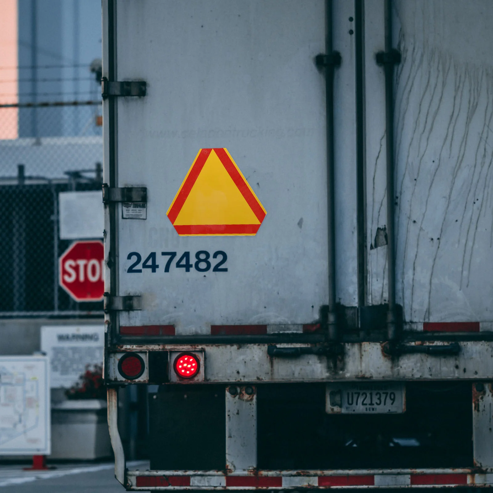 Рисунок 6 - Автомобильные отражатели для алюминиевых