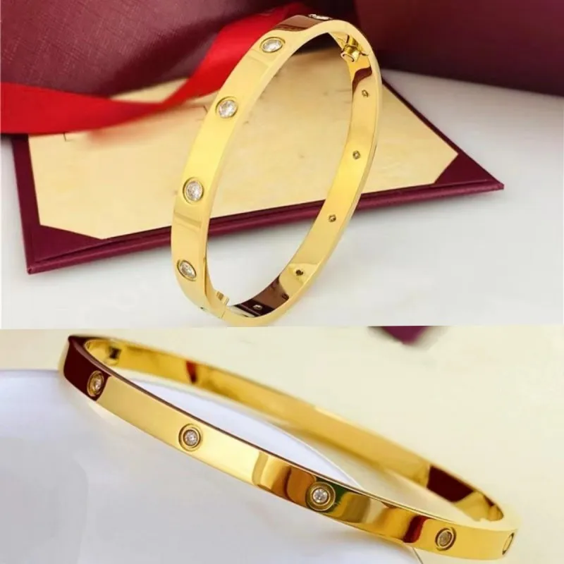 

Electroplated 18k Titanium Steel Women's Luxury Love Bracelet Valentine's Day Commemorative Gift Men's Party Jewelry Never Fade