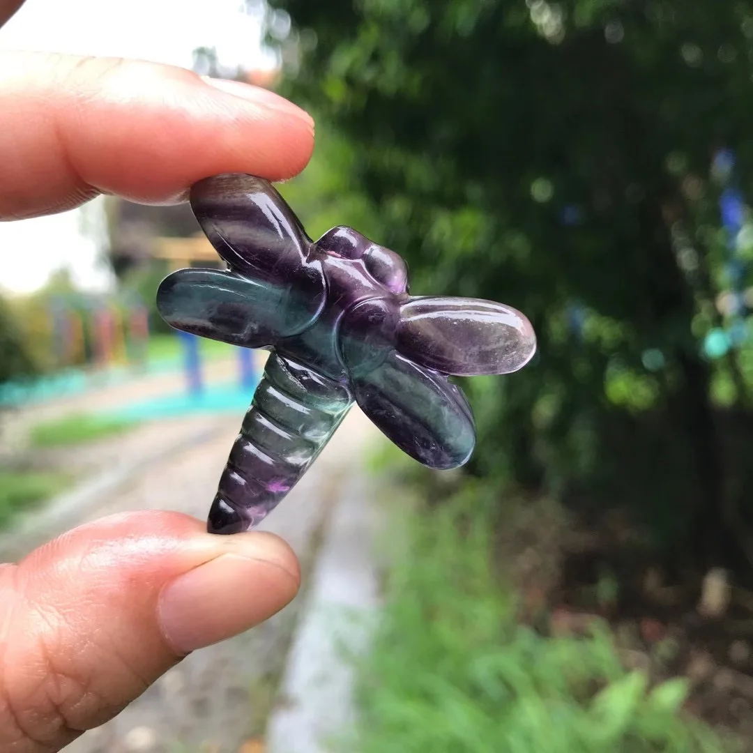 

1PC Natural Rainbow Fluorite Dragonfly Hand Carved High Quality Flashing Crystals Beautiful Gemstone for Home Decoration