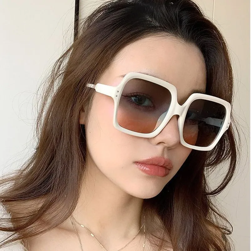 

Sunglasse 2021, the new Europe and the United States trend restoring ancient ways is natural glasses box glasses sunglasses