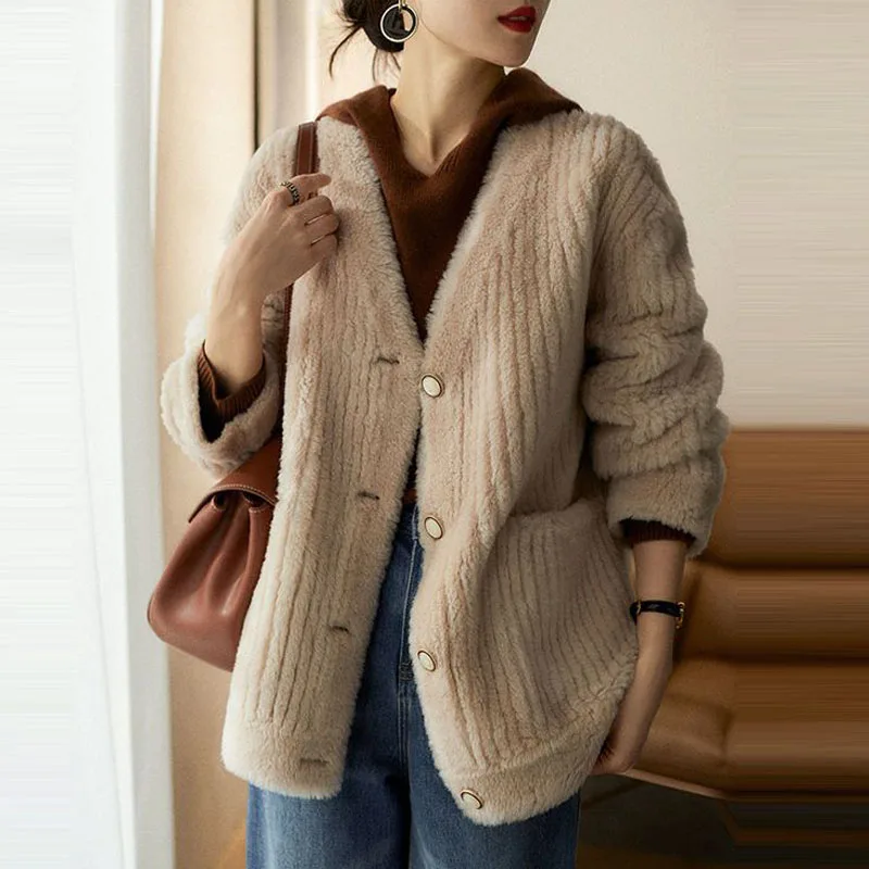 Parkas Women's Outdoors Coats 2022 Winter Faux Fur Cashmere Single Breasted Splicing V-Neck Cardigan Casual Warm Jackets Woman
