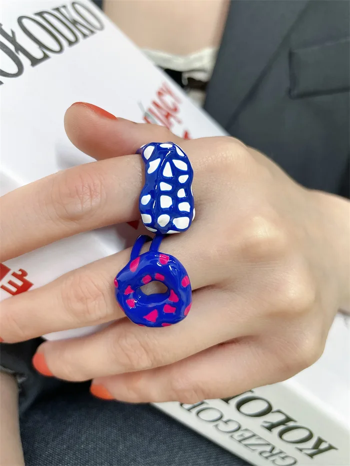 Геометрическое кольцо с неровными краями