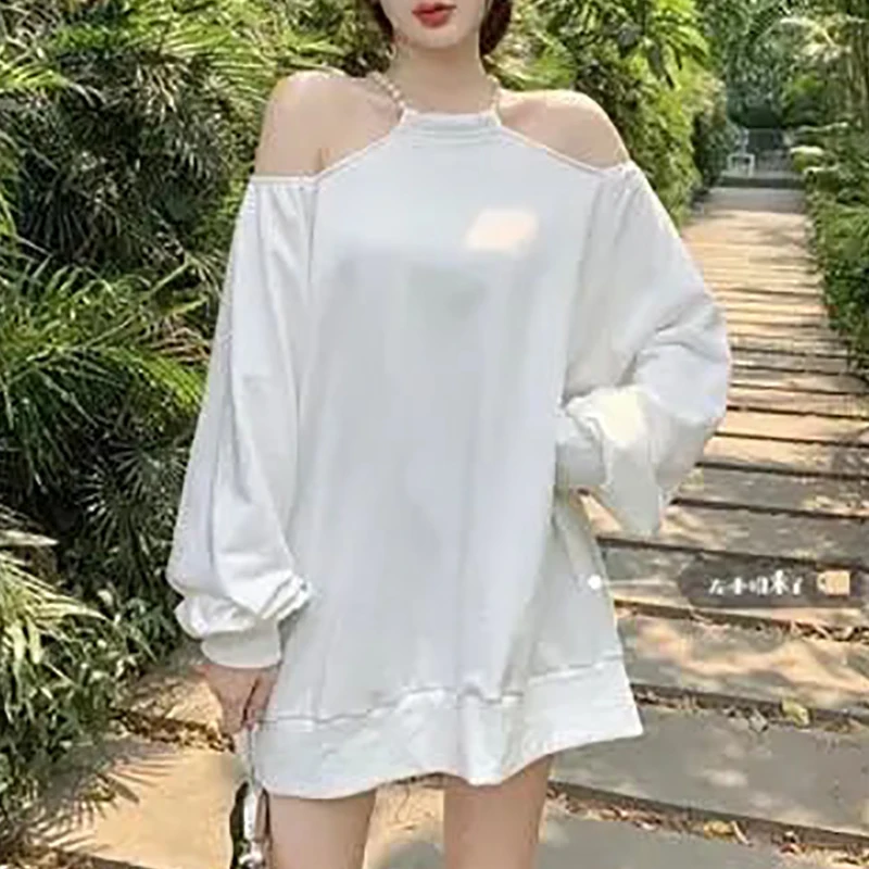 

Cold Shoulder Pearl Halter Neck Women Long Sleeve T Shirts Fall Black White Sexy Sweet Harajuku Casual Oversized Pullovers Tops