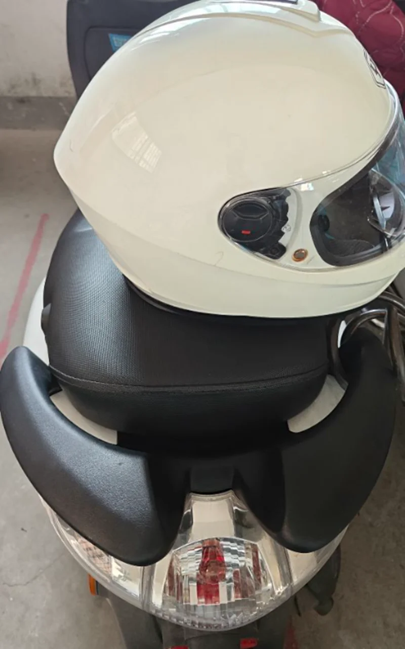 Фото Задний поручень для мотоцикла PIAGGIO 125cc FLY125 BYQ125 FLY BYQ 125, задний подлокотник, гоночная полка, ручка, аксессуары для заднего багажника. №2
