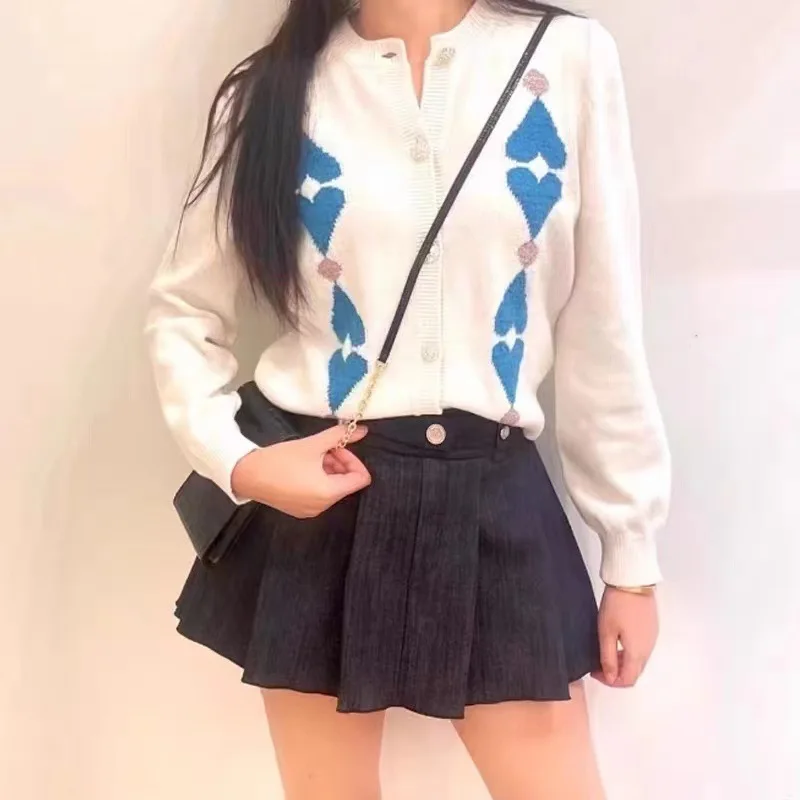 

2023 Autumn and Winter Spliced Jacquard Single-breasted Round Neck Knitted Cardigan Women