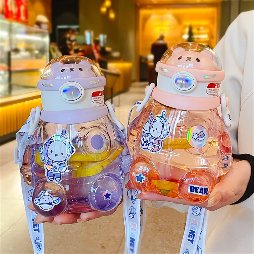 

Diagonal Plastic Cup Children's Creative Water Bottle Cute Water Cup Kitchen Accessories For Boys And Girls Large Capacity