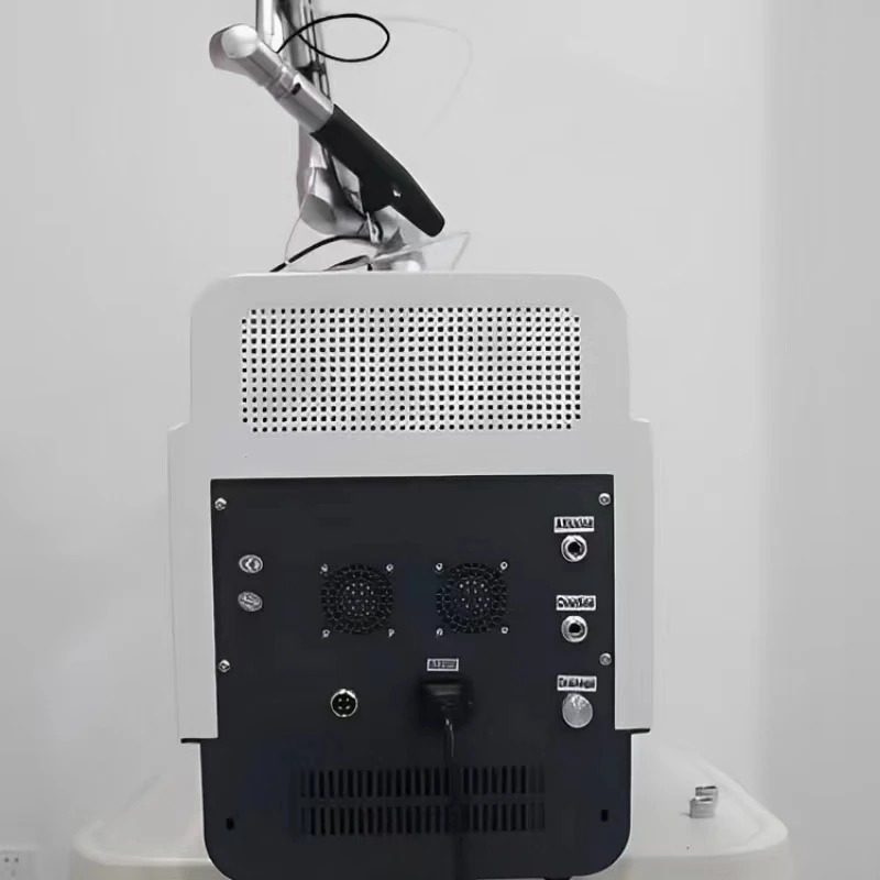 Профессиональный Q Switch Nd Yag Пикосекундный 755 нм Лазерная машина для лечения