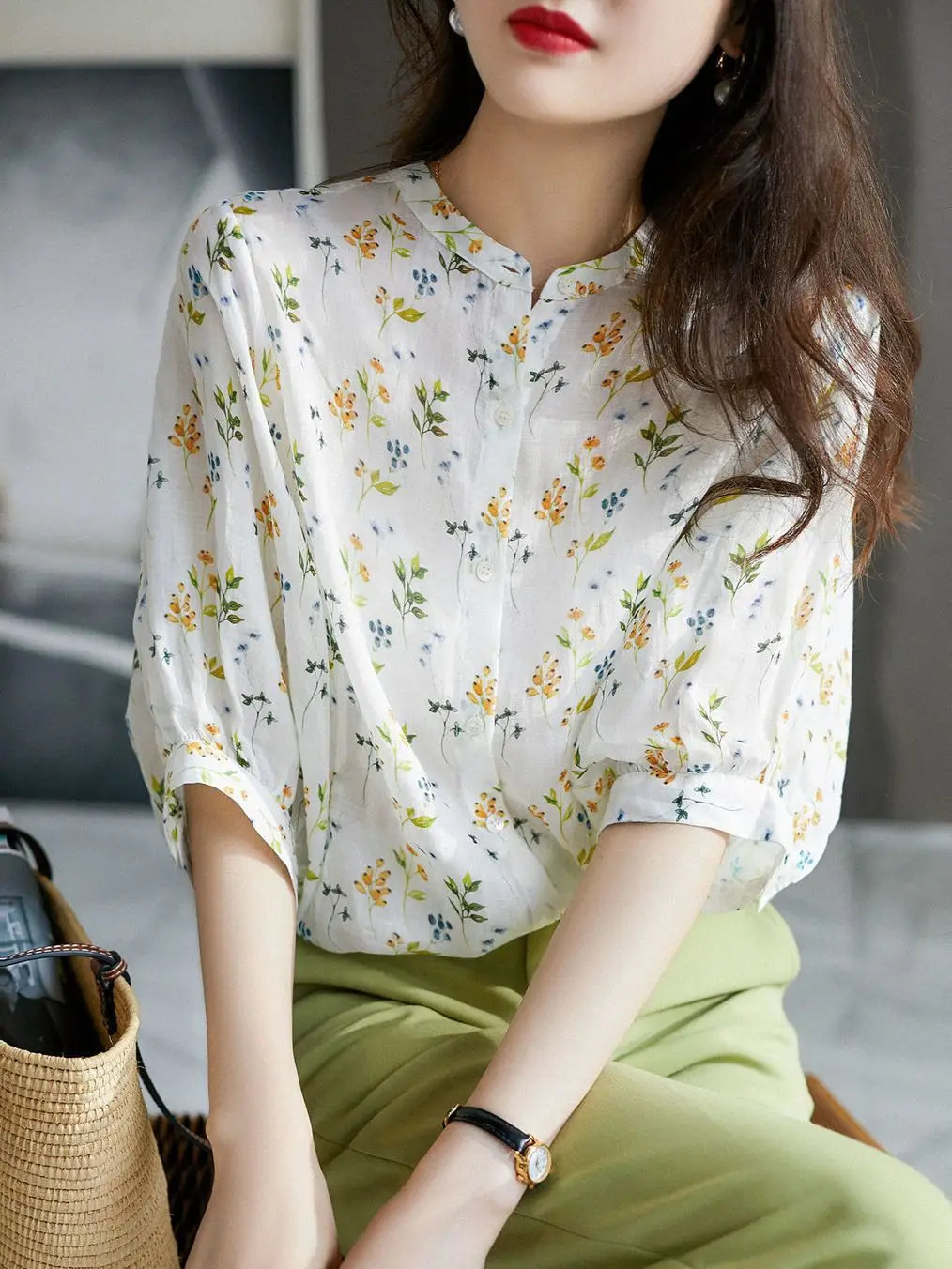 Women Summer Style Blouses Tops Lady Casual Short Puff Sleeve Stand Collar Flower Printed Blusas Tops SP1496
