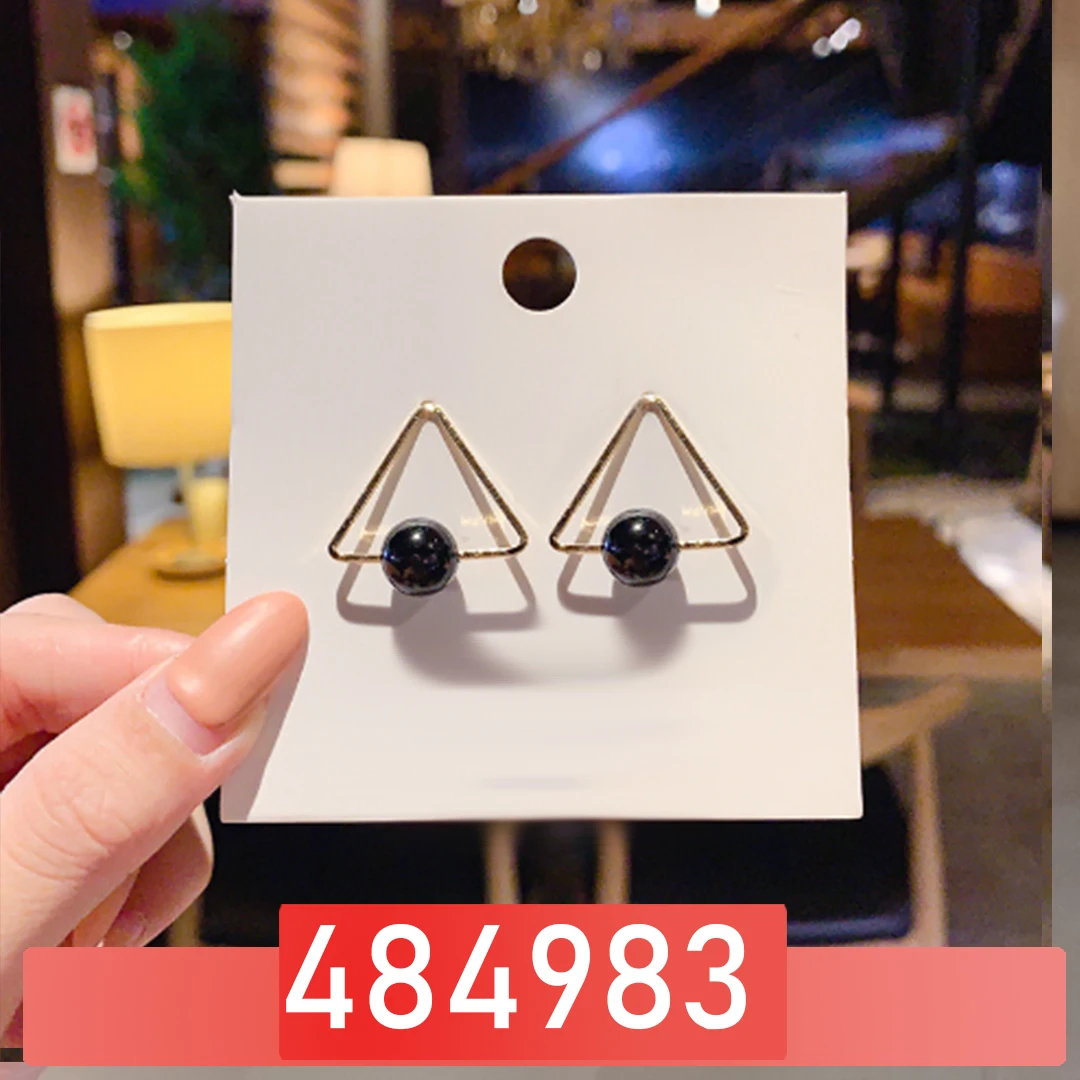 

484983-Fashionable and minimalist zircon women's earrings, an anniversary gift for couples