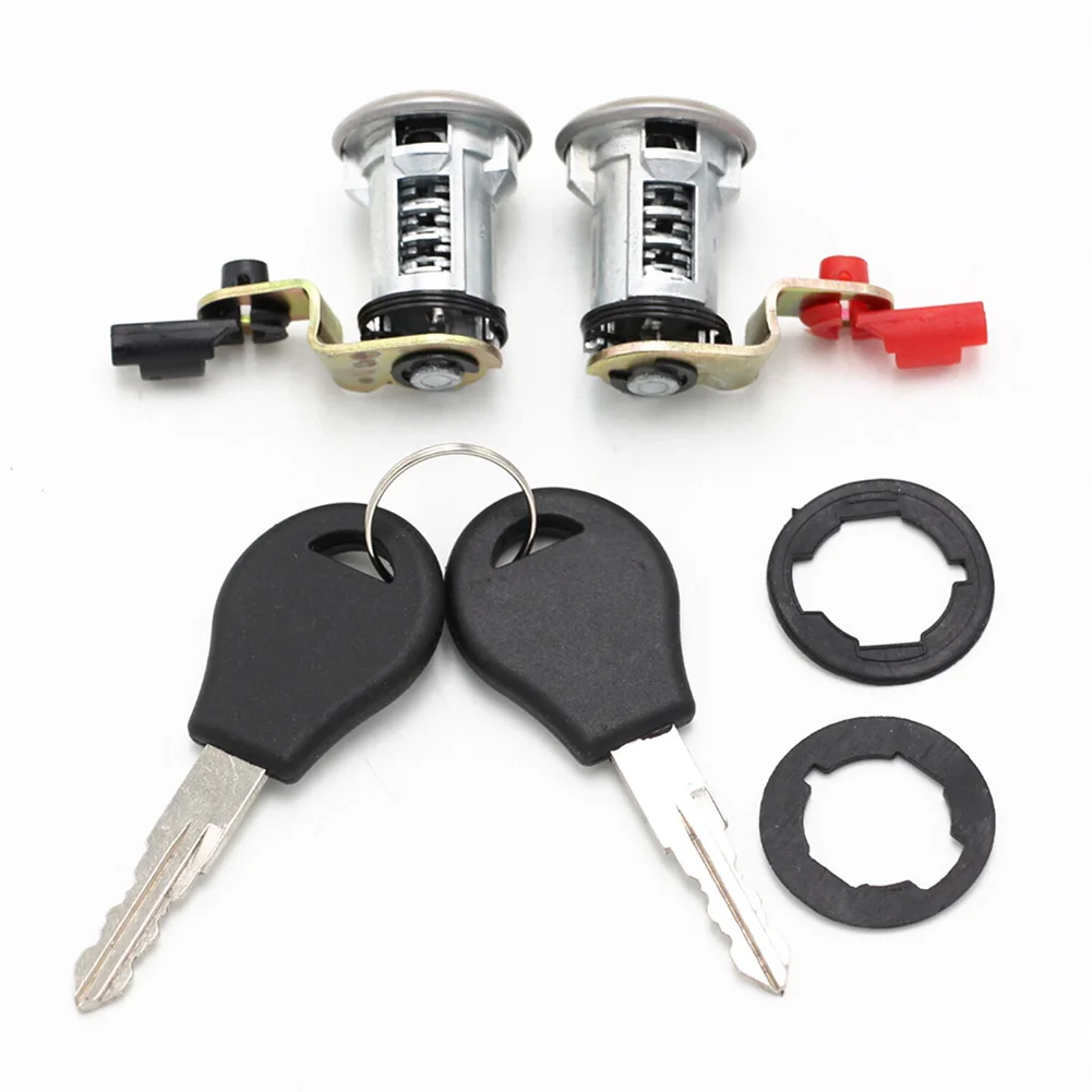 

2Pcs Left&Right Door Lock Set W/Key For Nissan Pickup 1984-1998 80600-01G25 Unique Metal+plastic Car Lock Tank Lock Accessories