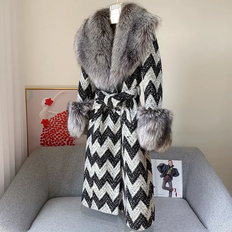 Luxury Natural Real Fur Coat Women Super Large Big Fox Fur Collar and Cuffs Houndstooth woolen coat