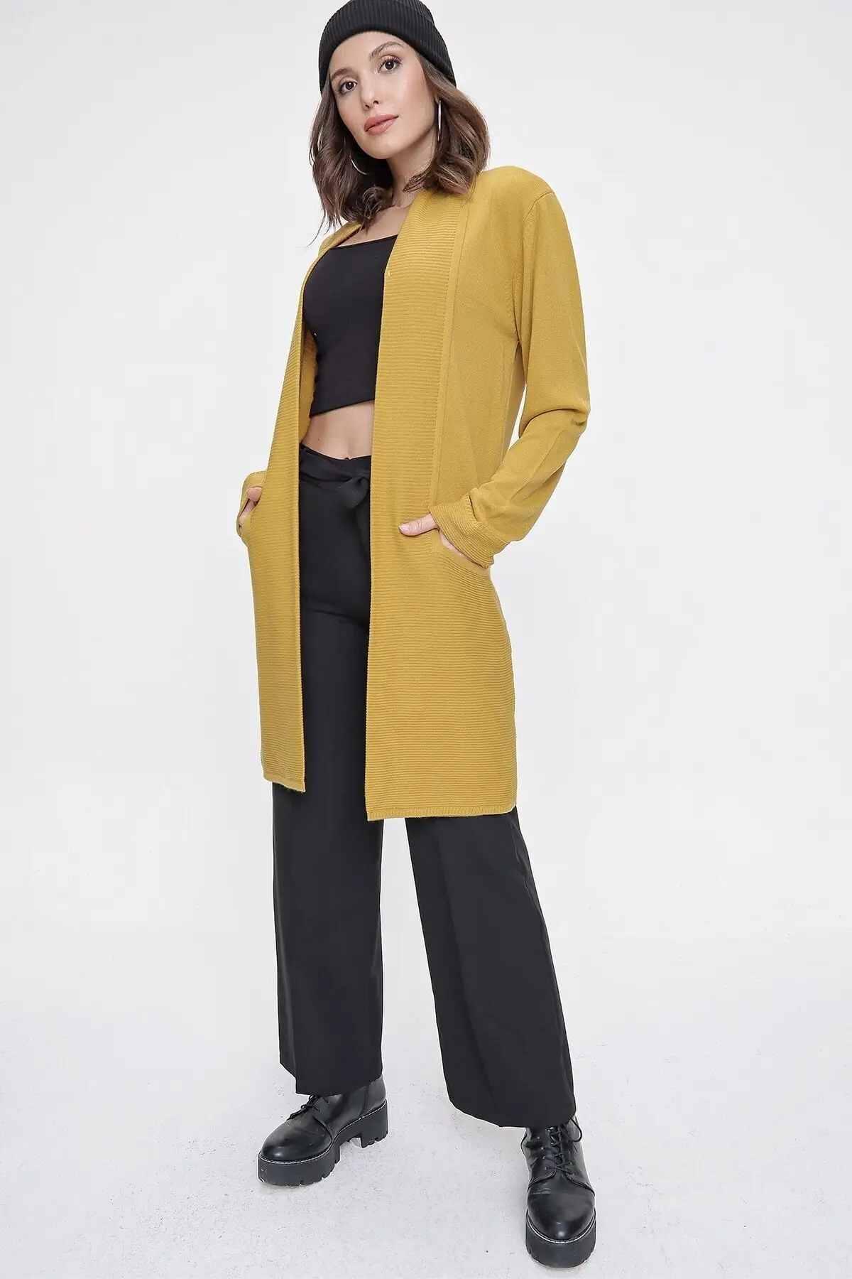 

Women's Cardigan Shawl Collar Double Sleeve Pocket Lycra sportswear Mustard Casual Knitted Quality Fashion Sweaters Loose Jumper