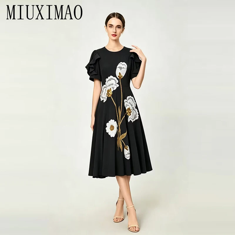 Фото MIUXIMAO 2026 Весна-Лето: Элегантное женское платье миди с вышивкой белыми цветами, черное, с рукавами-крылышками, Vestidos №1