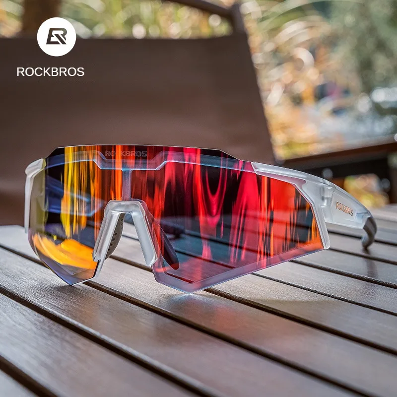 

ROCKBROS Cycling Glasses Color Changing Polarized Light Men and Women Windbreak Sand Proof Cycling Running Outdoors