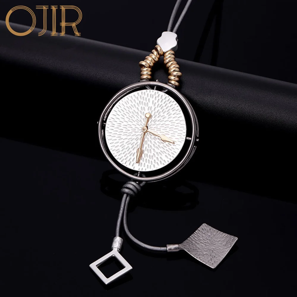 

Vintage Long Chains Clock Goth Necklace Trending Products New in Pendants 2023 Korean Fashion Jewelry for Women Stranger Things