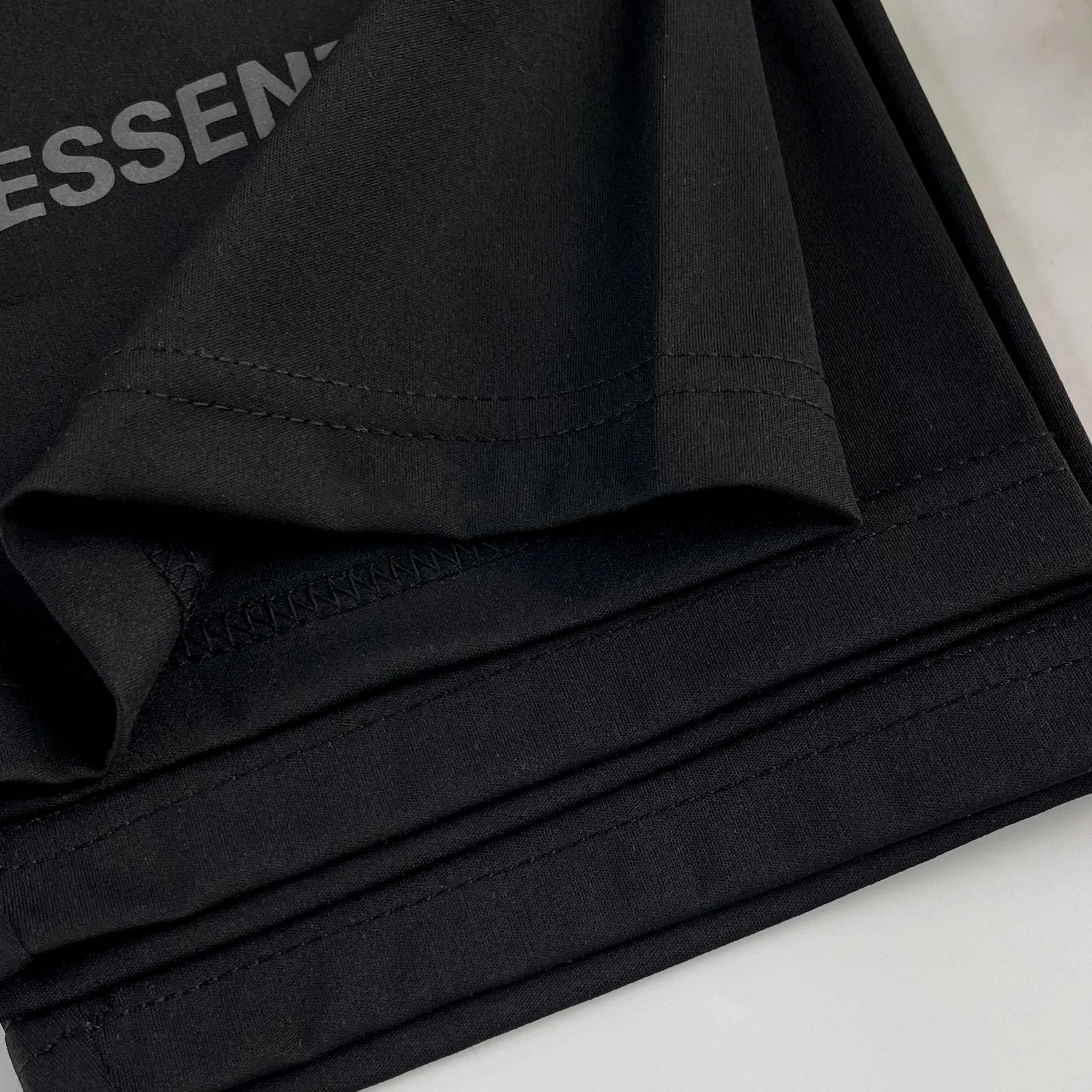 New Essentials  sports Yoga Shorts  Seamless Stretch High waist Breathable Peach Hip Women's Gym Essential Hip-lifting pants