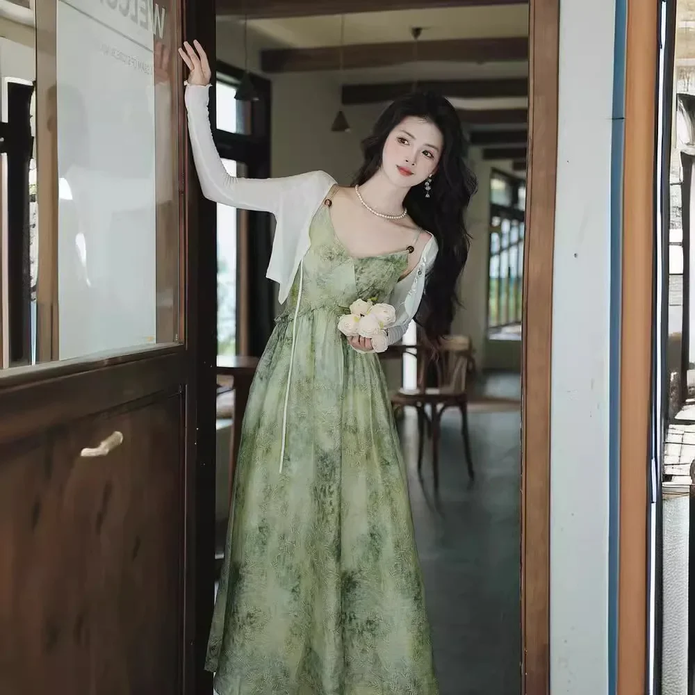 Элегантное винтажное художественное белое платье-майка с цветочным принтом