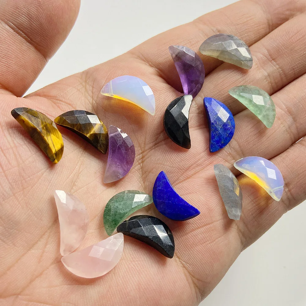 

2pcs Natural Stones Moon Shape Stone Pendants Faceted Crystal Quartz Gem Pendant Charms DIY Men Women Necklace Jewelry Making