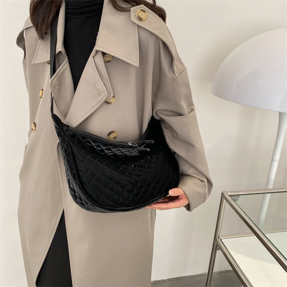 

Стеганые дамские сумочки, модные осенне-зимние дорожные сумки, Нейлоновые женские повседневные Мягкие портативные регулируемые для покупо...