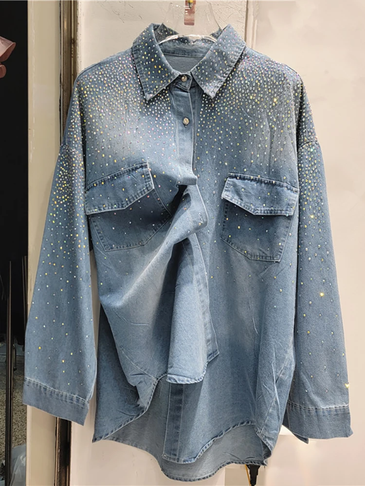 Женская джинсовая рубашка с бриллиантами DEAT свободная однобортная голубая
