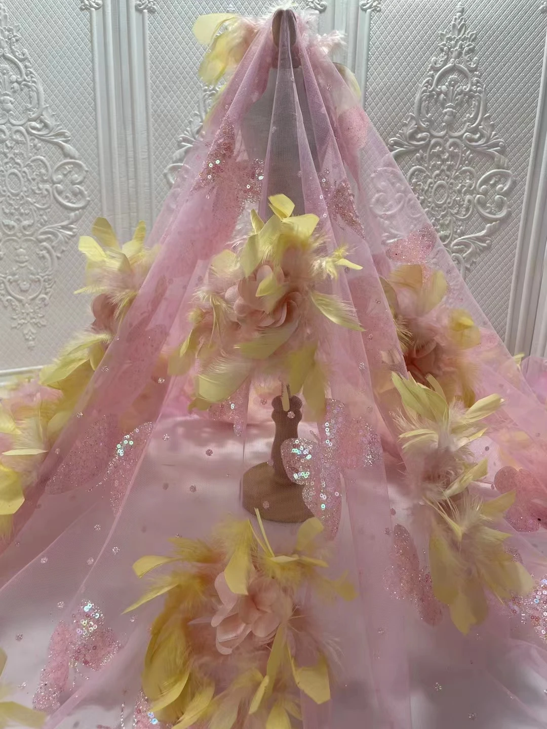 

Новый высококачественный многоцветный трехмерный тюбик с бусинами цветок с блестками вышивка сетчатый цветок для сцены костюм вечернее платье priv