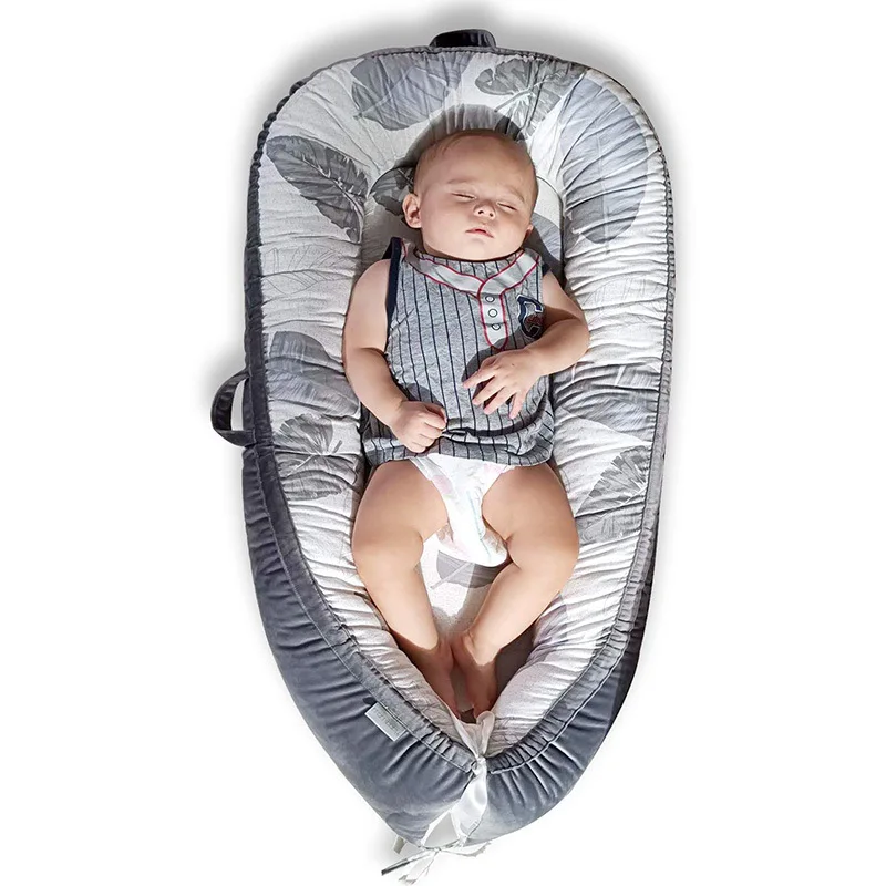 

Breathable Baby Cribs Foldable Travel Infant Longer Soft Portable Newborn Bed with Pillow Quilt for Sleeping Cunas