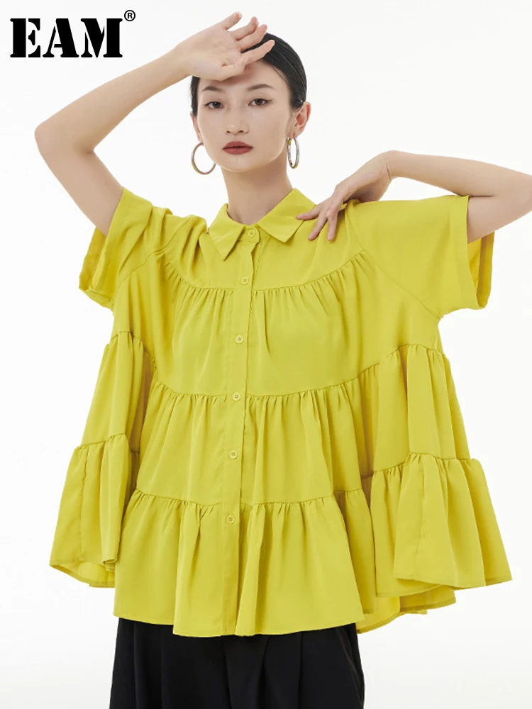 

[EAM] Женская Желтая плиссированная Элегантная блузка большого размера, новая свободная рубашка с отворотом и коротким рукавом, мода весна-ле...