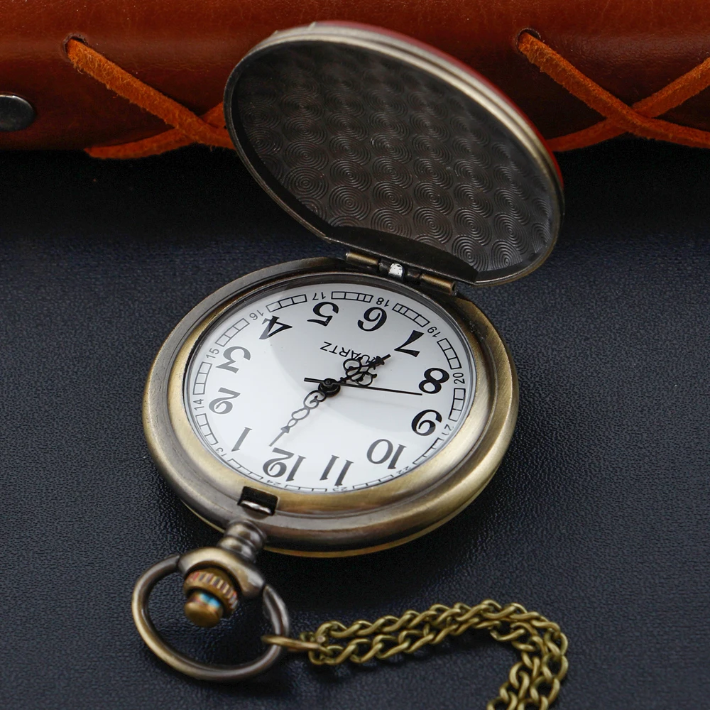 Рисунок 4 - Красные изысканные тисненые кварцевые