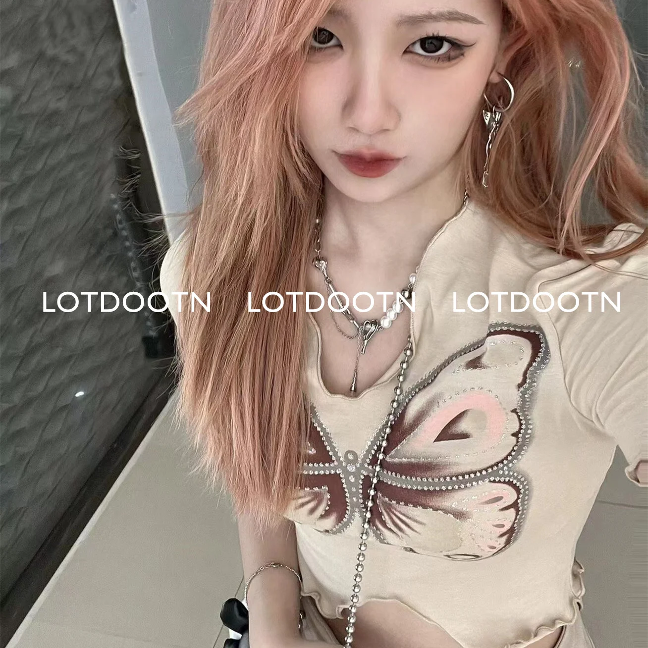 

LOTDOOTN New Vintage High Street Top Butterfly Print Short Sleeves T-shirt Women Bodycon Tees Gothic Sexy Bare Waist Female Tops