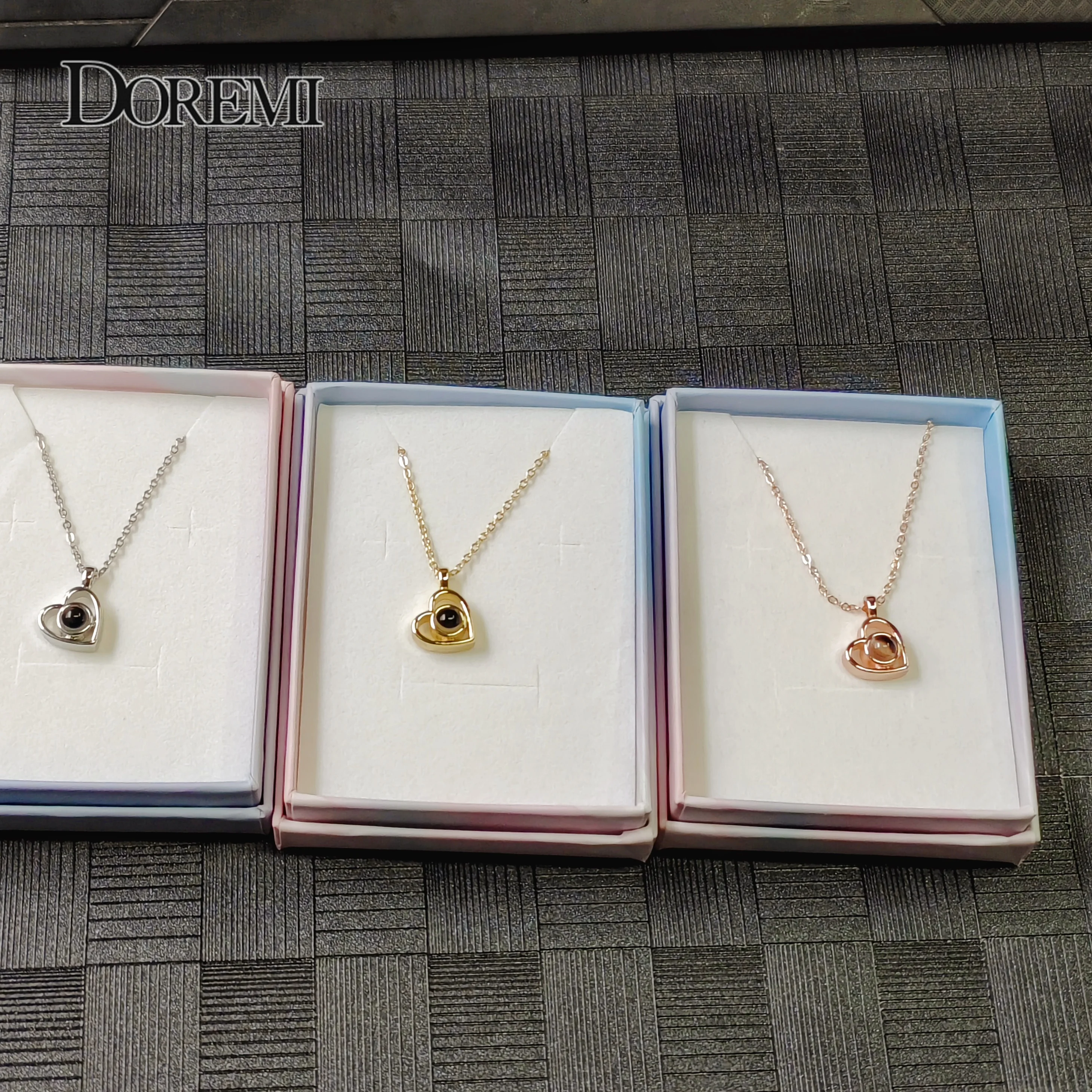 Ожерелье с проекцией под заказ для подарка на День святого Валентина |