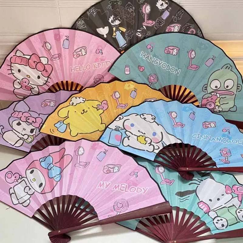 

Kuromi Hellokittysmelody Cinnamoroll Pochacco Purin Dog Cartoon Handheld Fan 8 Inch Student Summer Portable Folding Fan Wooden