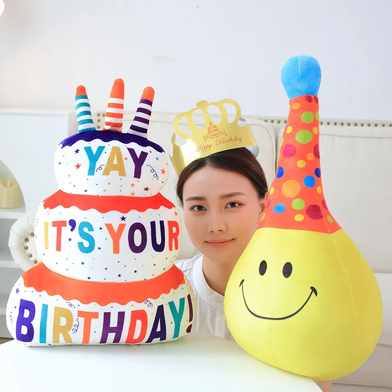 

Happy Birthday Cake Shape Pilliw Stuffed Party Cap Smile Ball Cushion For Kids Creative Pasty Decor Throw Pillow For Boy Cafe
