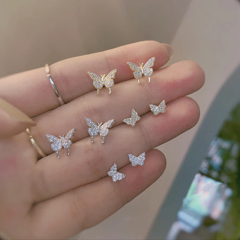 

Women's Fashion Cute Butterfly Tiny Stud Earrings Micro Crystal Zircon Paved Female Trendy Romantic Ear Nail Piercing Accessory