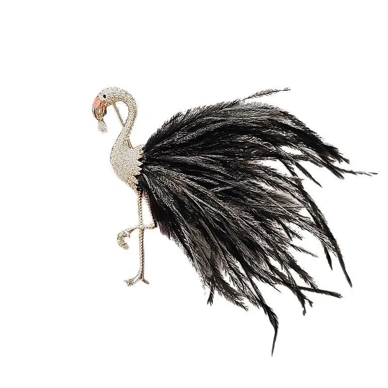 

South Korea's high-end feather flamingo brooch women's fashion gender needle coat suit accessories
