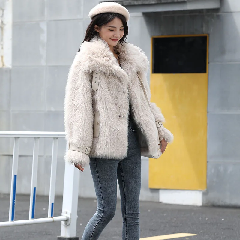 Woman Fashion Long Sleeve Elegant Imitated Fox Fur Coat Female Winter Faux Fur Casual Outerwear Ladies Loose Fur Jackets G263