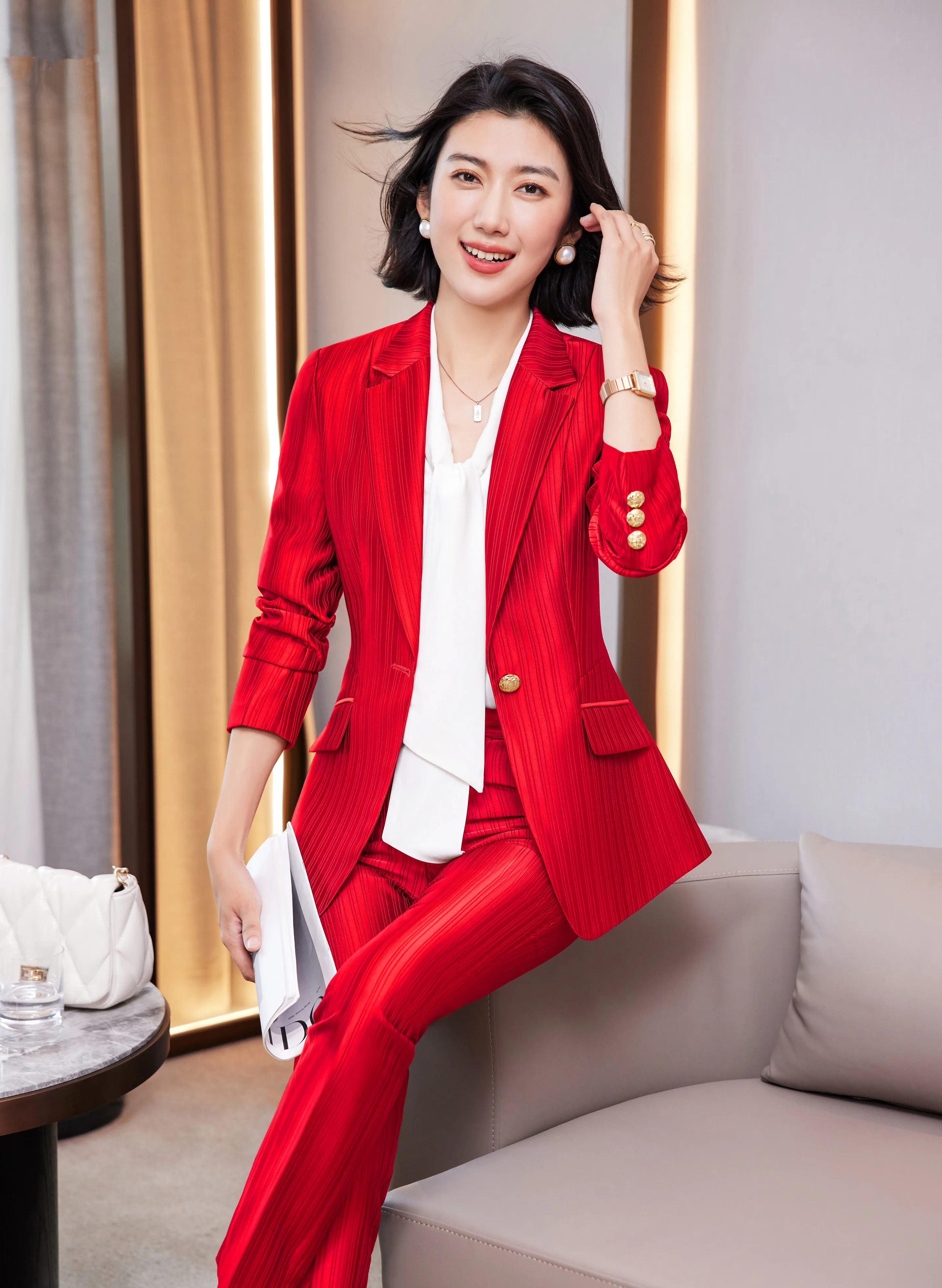 Женский блейзер и брюки комплект из двух предметов золотистого цвета одежда для