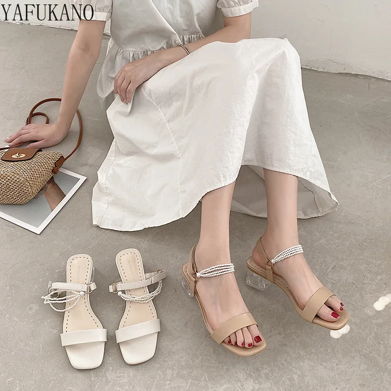 

Женские сандалии на высоком каблуке, прозрачные сандалии с ремешком «одно слово», украшенные искусственным жемчугом, 2022