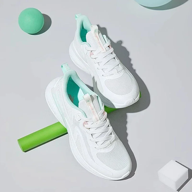 QIAODAN SuTan SE Running Shoes for Women 2024 Autumn New Mesh Breathable Lightweight Soft-soled Female Sports XM26230236F