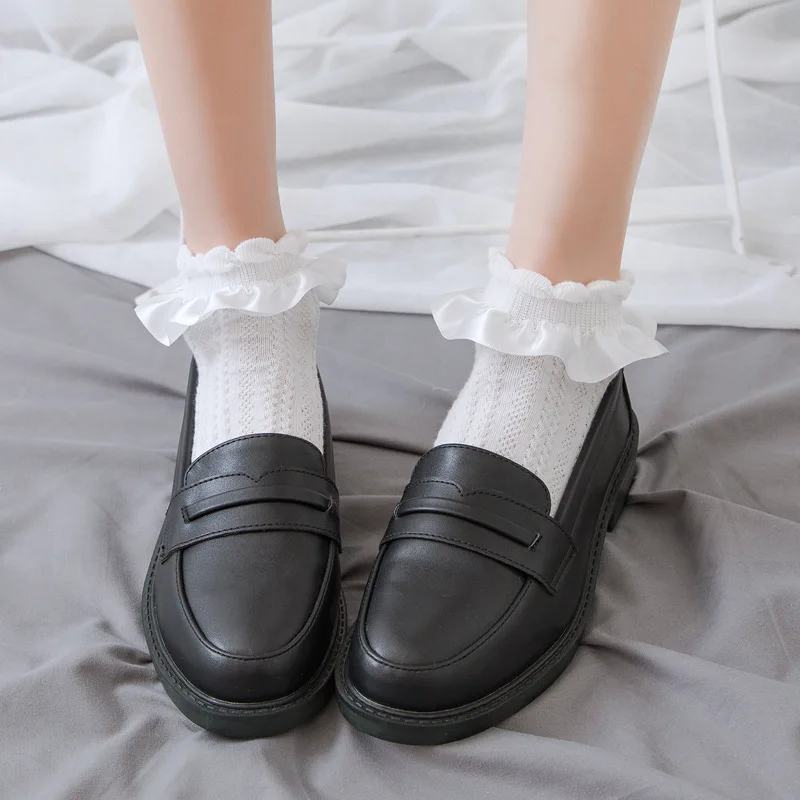 Women Socks Lolita Style Japanese Kawaii Cute Frilly Ruffle Socks Solid White Black Mesh Lace Girls Sweet Harajuku Short Socks