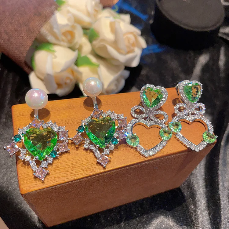 

2023 Women S925 Silver Needle Love Rainbow Zircon Ladies Pearl Earrings